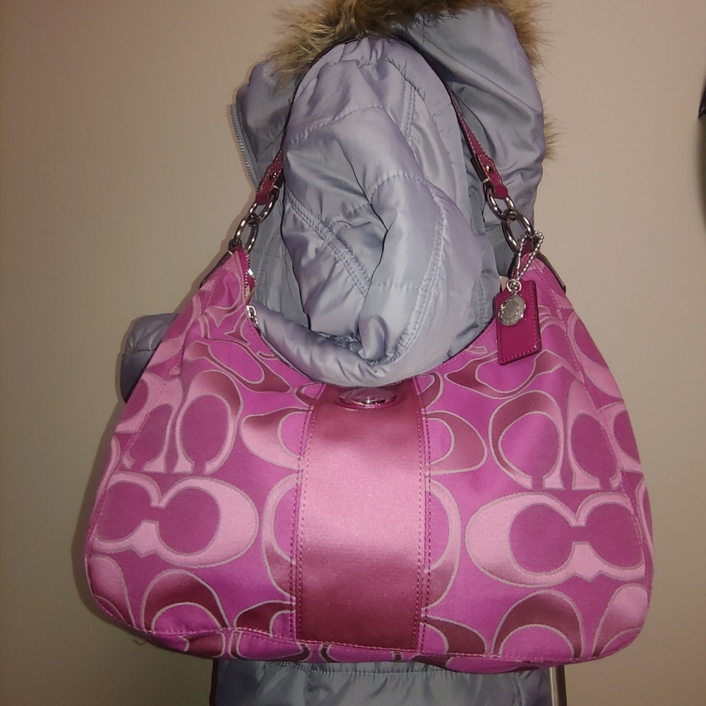 Coach 'C' Outline hobo - Picture 5 of 8